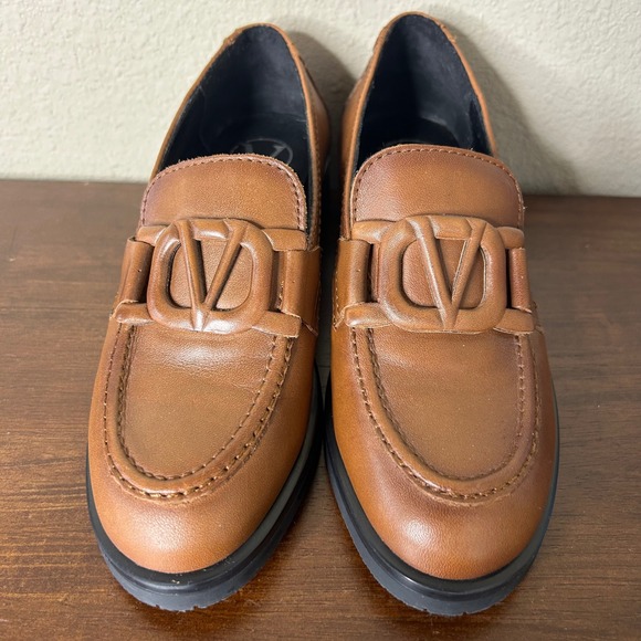 Viguera Shoes Size 36 US 6 Women Brown Leather Loafers Made in Spain Classic - Picture 2 of 10